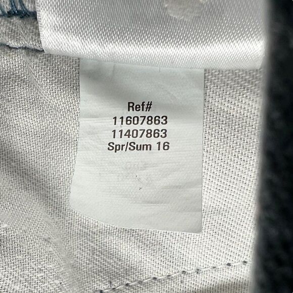 Eddie Bauer Men's Legend Wash Flat Front Khaki Shorts - Picture 10 of 10